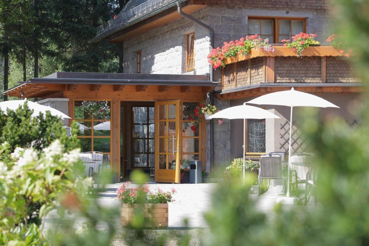 Schwarzwald Lodge Inselklause Schönwalde Buitenkant foto